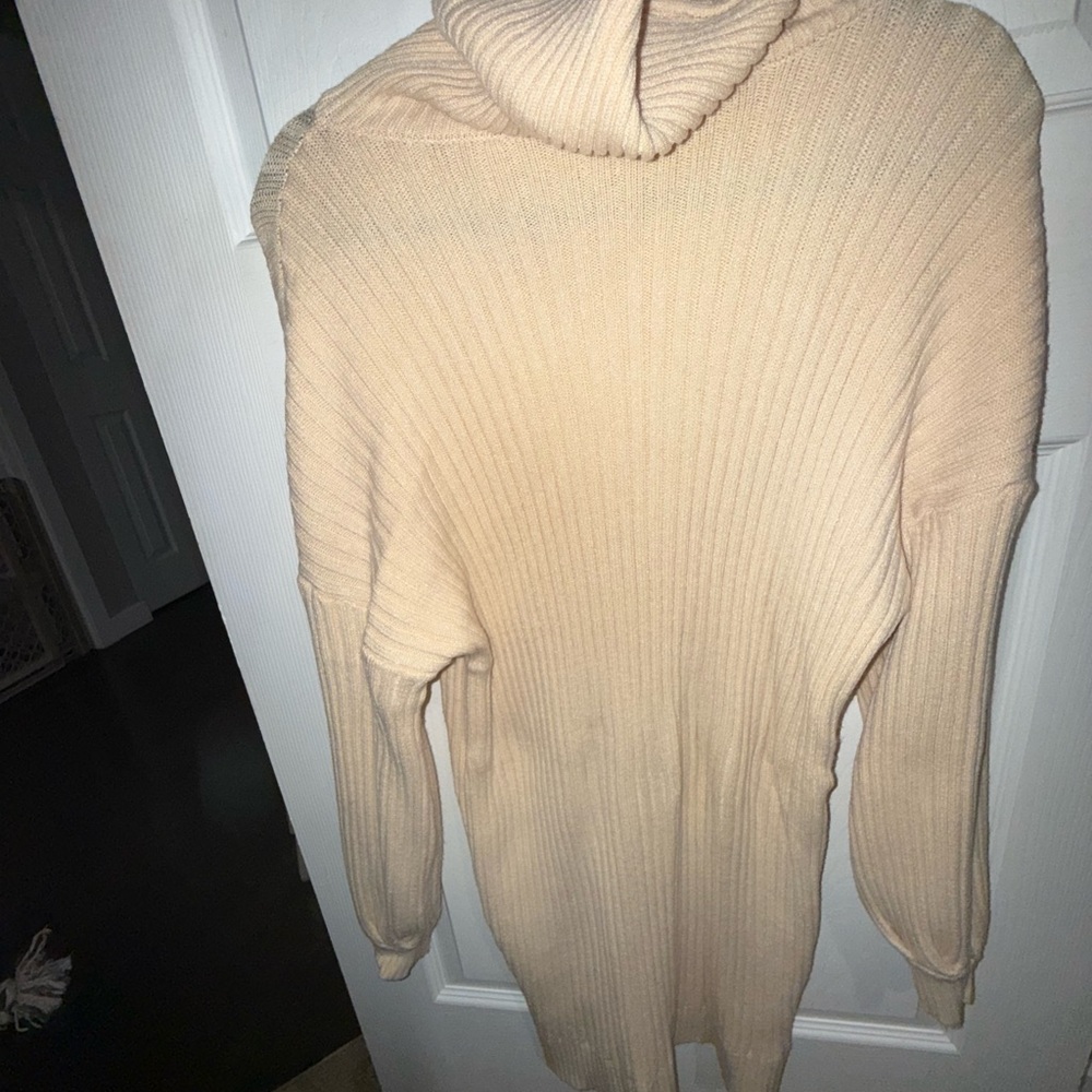 Women's Cream Ribbed Sweater